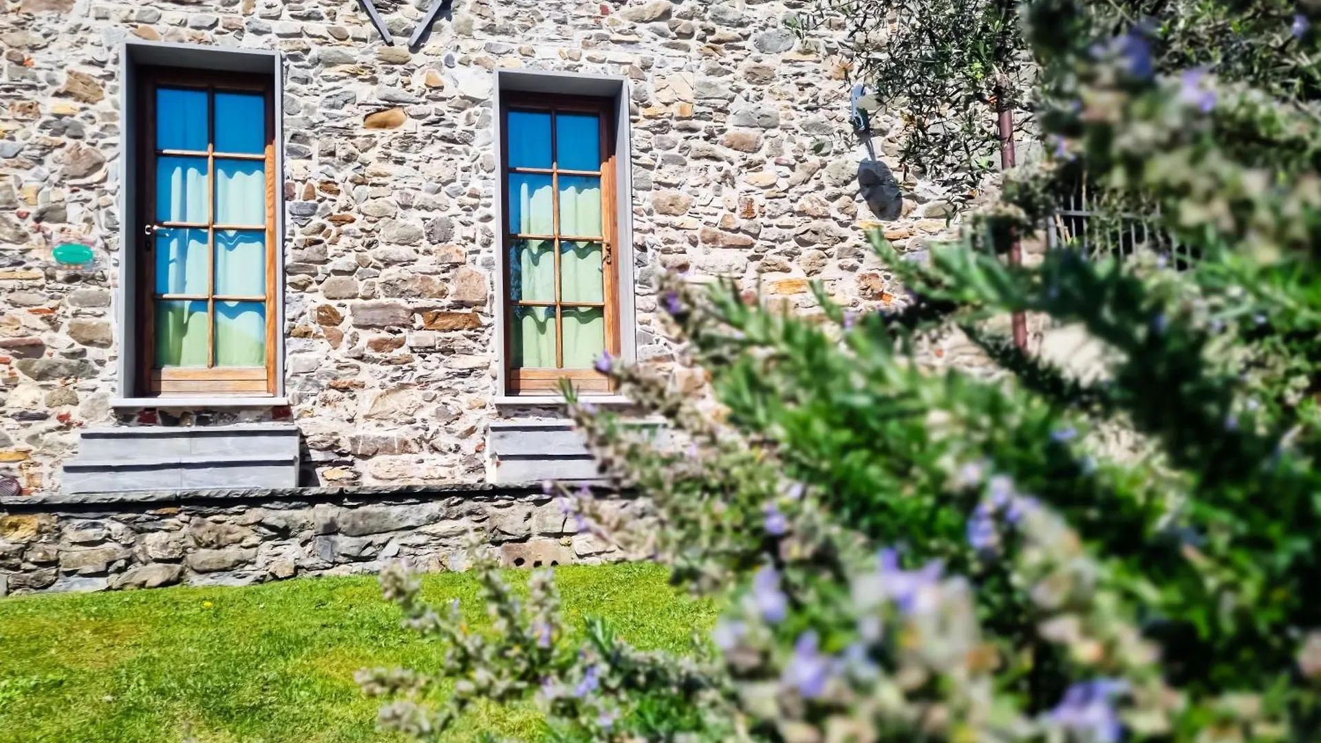 Locanda Il Monastero Ortonovo 3*,