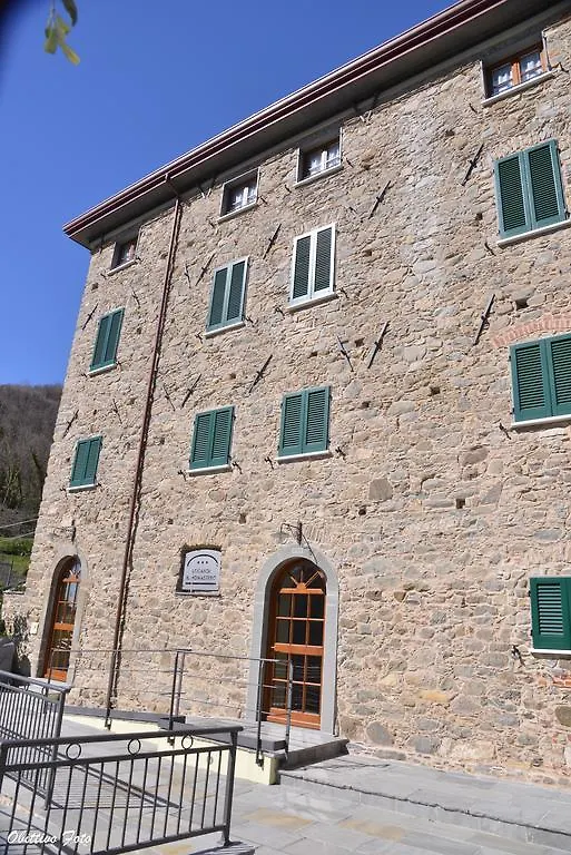 Locanda Il Monastero Ortonovo 3*,