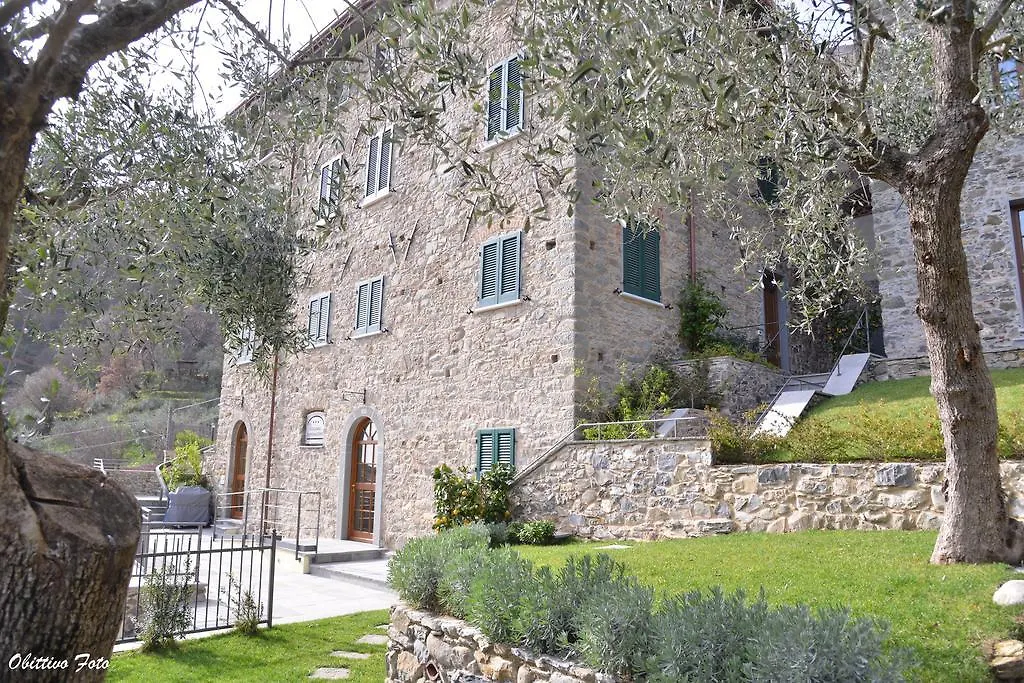Locanda Il Monastero Ortonovo Couette-café