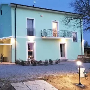 A Casa Bed & Breakfast