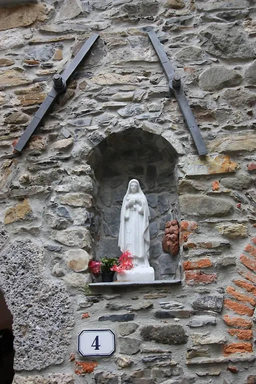 Locanda Il Monastero Ortonovo Bed & Breakfast