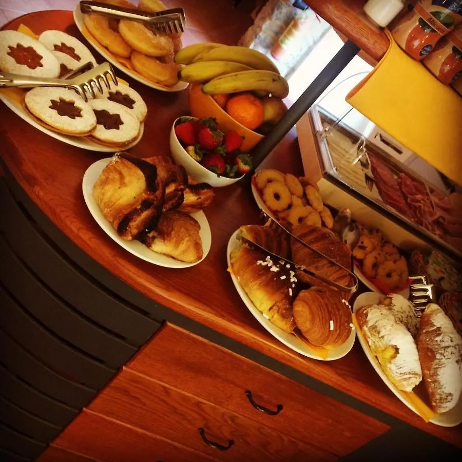 Locanda Il Monastero Ortonovo Bed & Breakfast